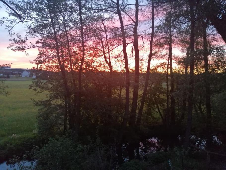 Schöne Direkt Am Bach *